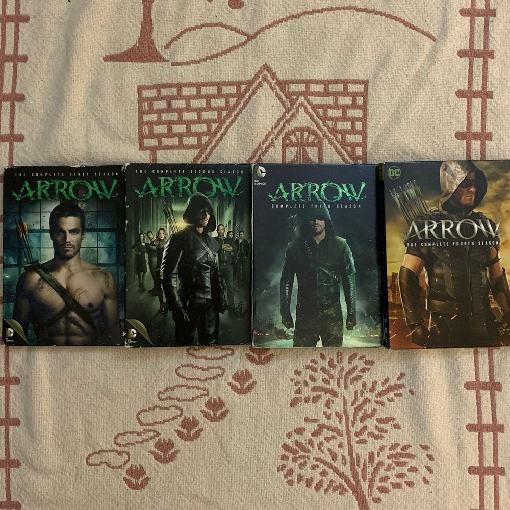 Green Arrow Seasons 1-4